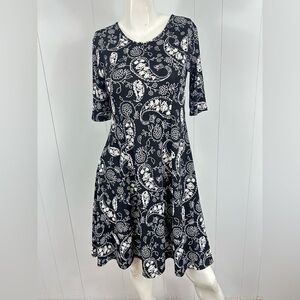Keren Hart Women’s Sz Medium Paisley Textured A Line Mini Dress Textured